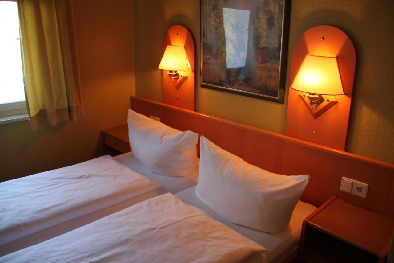 Buskes Hotel Steinfoerde Wietze Ngoại thất bức ảnh